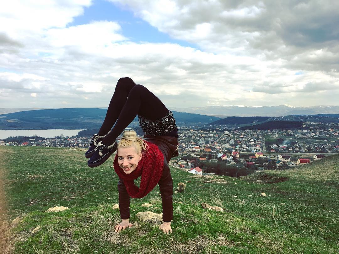 Alesya Laverycheva Contortionist Amazing Flexible Gymnast Girl